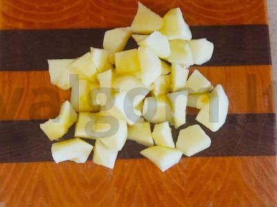 Bananų salotos su persimonu Žingsnis 2