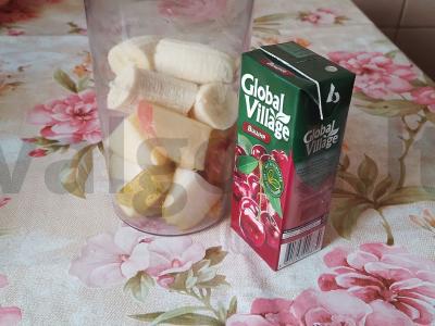 Smuzi su kriauše, obuoliu, bananais ir vyšnių sultimis Žingsnis 4