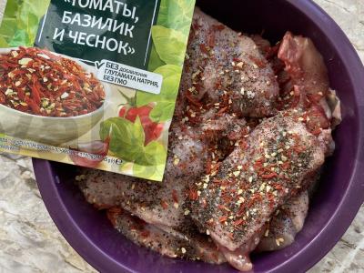 Kaimiškos bulvės su traškia vištiena Žingsnis 2