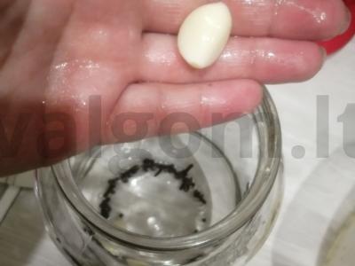 Marinuoti agurkai „Saldūs“ Žingsnis 5