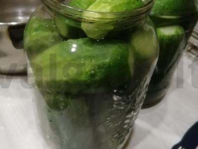 Marinuoti agurkai „Saldūs“ Žingsnis 6