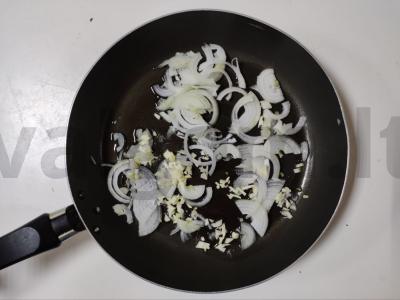 Troškinta tilapijos filė grietinėlės padaže Žingsnis 1