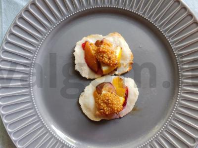 Kroketai su slyvomis ir prancūzišku padažu pagrindine nuotrauka