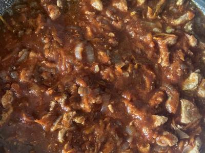 Mėsos padažas pagrindine nuotrauka