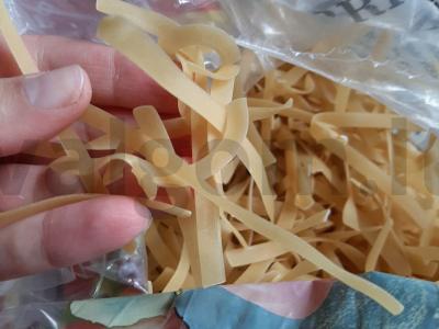 Vištienos sriuba su makaronais ir bulvėmis Žingsnis 4