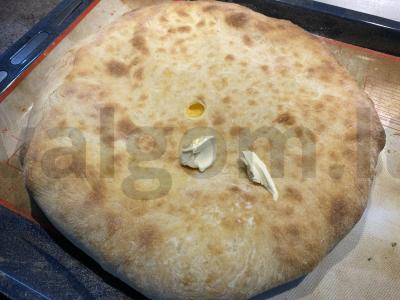 Ossetijos pyragas su sūriu ir bulvėmis Žingsnis 4