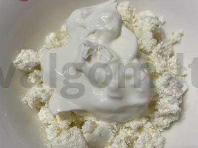 Labai skanus varškės sūris su braškių uogiene Žingsnis 2