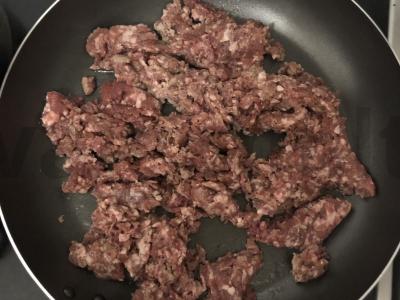 Bulvių apkepas su faršu ir pomidorais Žingsnis 2