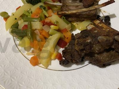 Avinų šonkauliai orkaitėje pagrindine nuotrauka