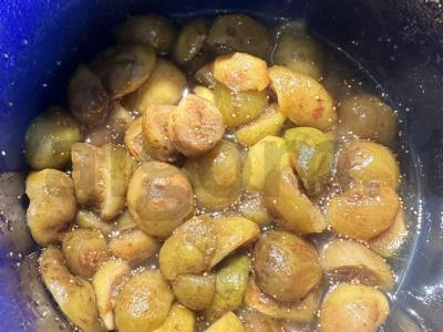 Figų ir mango uogienė Žingsnis 4