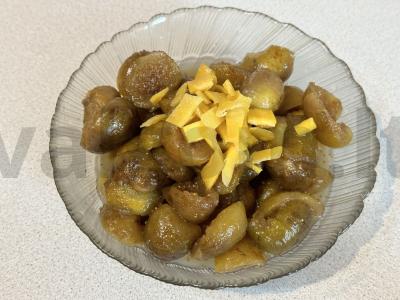 Figų ir mango uogienė pagrindine nuotrauka