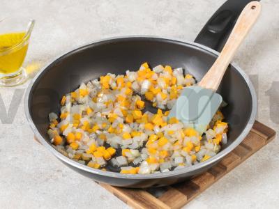 Sriuba su sardinėmis Žingsnis 1