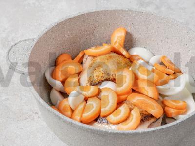 Hashlama iš vištienos Žingsnis 1