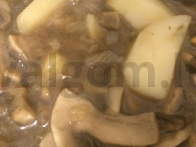 Grybų krem-supė Žingsnis 2