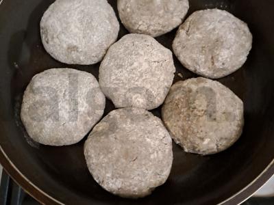 Linksmi kotletai Žingsnis 2