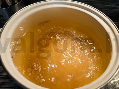 Aštrus „Tom Yum“ sriuba su krevetėmis Žingsnis 2