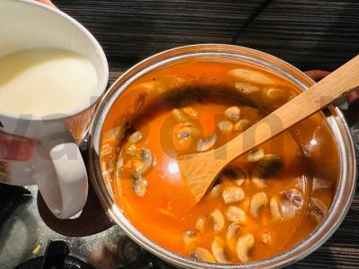 Aštrus „Tom Yum“ sriuba su krevetėmis Žingsnis 7