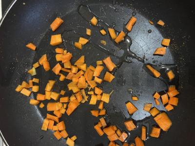 Sriuba su meatballs ir lydytu sūriu Žingsnis 7