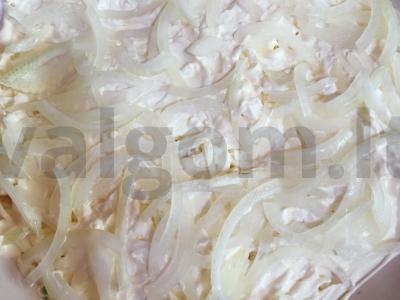 Salotas „Nježenka“ su lydytu sūriu ir obuoliu Žingsnis 4