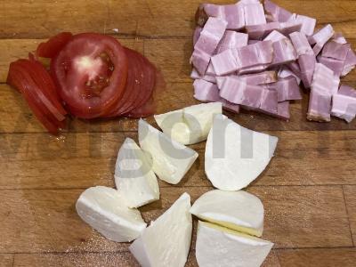 Mini pica iš sluoksniuoto tešlos su kiaulienos šonine Žingsnis 2