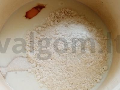 Blynai su kefyru ir varške Žingsnis 2