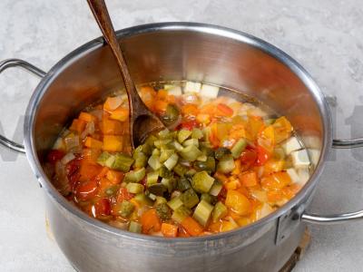 Vegetariška solyanka Žingsnis 3