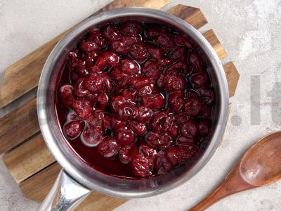 Vegetariškas tortas „Juodasis miškas“ Žingsnis 2