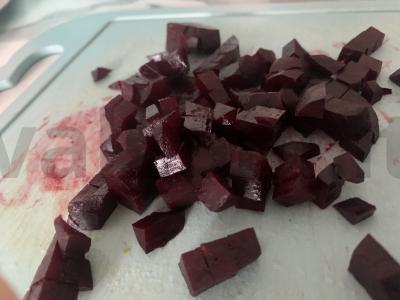 Paprastas vinigretas su daržovėmis ir žolelėmis Žingsnis 4