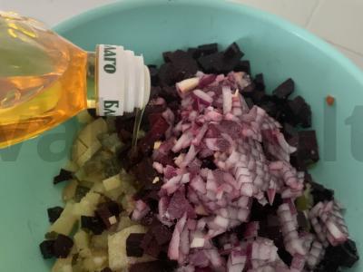 Paprastas vinigretas su daržovėmis ir žolelėmis Žingsnis 6