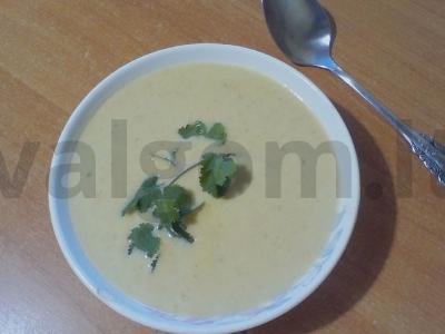 Grybų sriuba su grietinėlėmis pagrindine nuotrauka