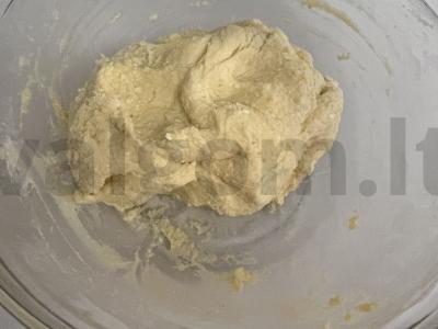 Sūrio blynai su kokosų miltais pusryčiams Žingsnis 2