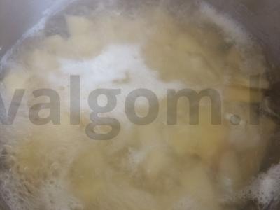 Grybų grietinėlės sriuba „Švelni“ Žingsnis 1