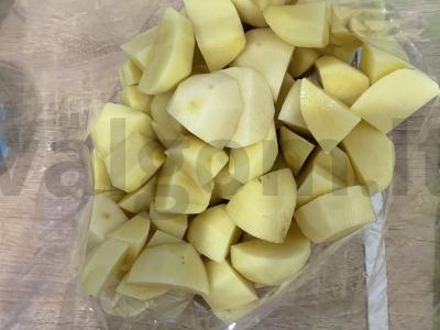 Bulvės su vištiena ir grybais Žingsnis 1