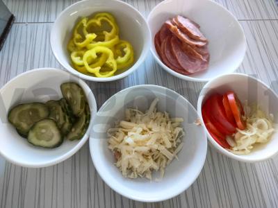 Pica su kumpiu ir pomidorų padažu Žingsnis 4