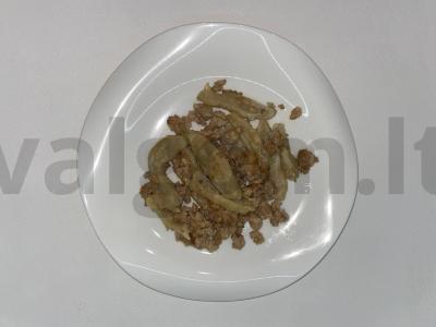 Neįprasti virtinukai su keptu faršu ir svogūnais pagrindine nuotrauka