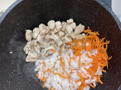 Sūrio sriuba katile Žingsnis 2