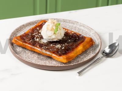 Obuolių tartas pagrindine nuotrauka