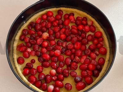 Varškės pyragas su minkšta varške ir spanguolėmis Žingsnis 5