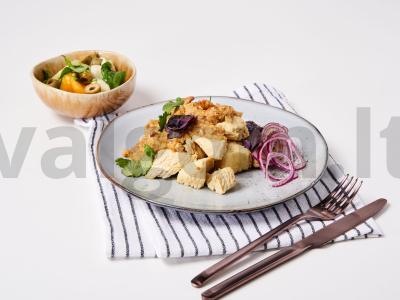 Satsivi iš kalakutienos filė su maltu kalendru pagrindine nuotrauka