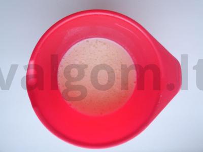 Riebūs grietinėlė iš pieno ir sviesto Žingsnis 1