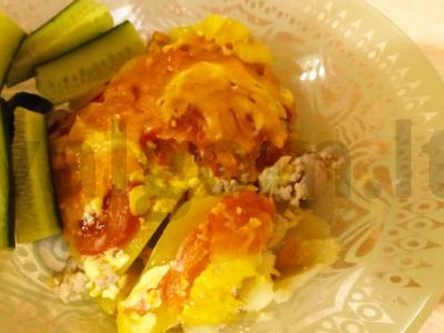 Bulvių-mėsos lazanja pagrindine nuotrauka