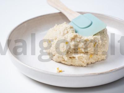 Skani ir aromatinga galletė su braškėmis Žingsnis 1