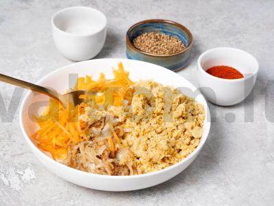 Vegetariškos kotletai iš avinžirnių Žingsnis 1