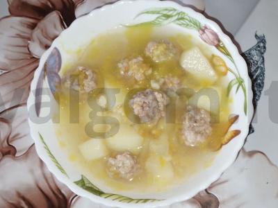 Sriuba su bulguru ir jautienos kukuliais pagrindine nuotrauka