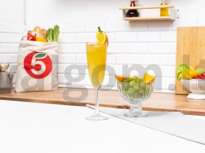 Kokteilis „Apelsinų mimosa“ pagrindine nuotrauka