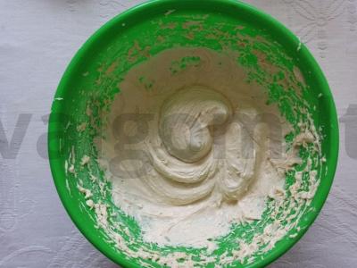 Namų keksiukai „Raudonas aksomas“ su zefyrais Žingsnis 1