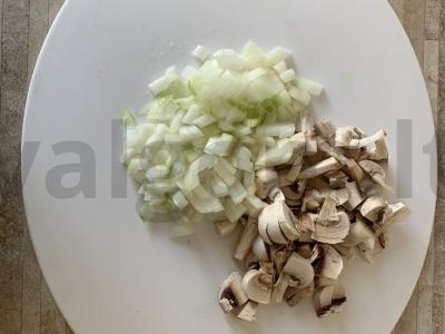 Pievagrybių sriuba Žingsnis 1