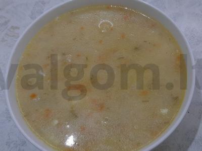 Švelnus grietinėlės sriuba pagrindine nuotrauka