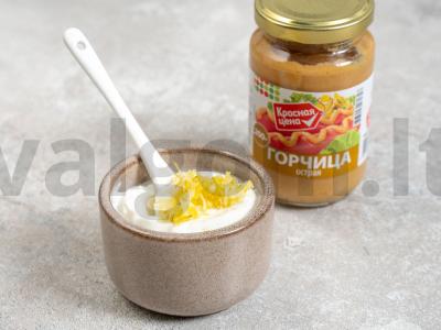 Vištiena parmezano trupiniuose su brokolių garnyru Žingsnis 4