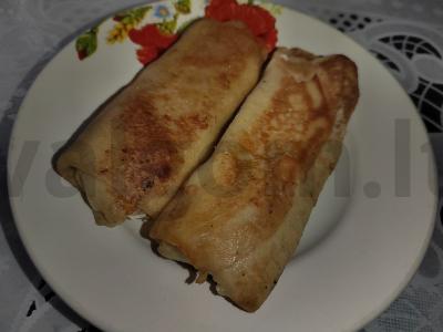 Saldūs blynai su varške pagrindine nuotrauka